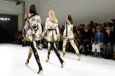 Look 8